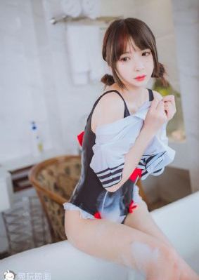 美女脱光app_超清电影在线观看