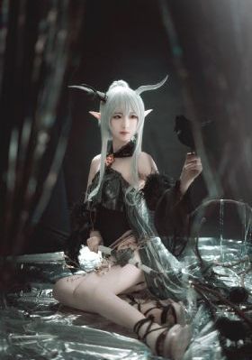 与僧侣交合的色域之夜_HD高清完整电影